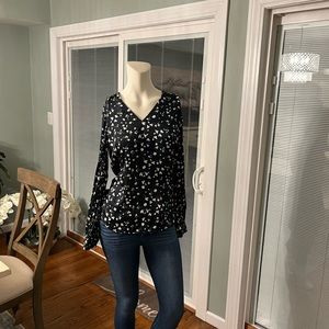 Beautiful long sleeve top